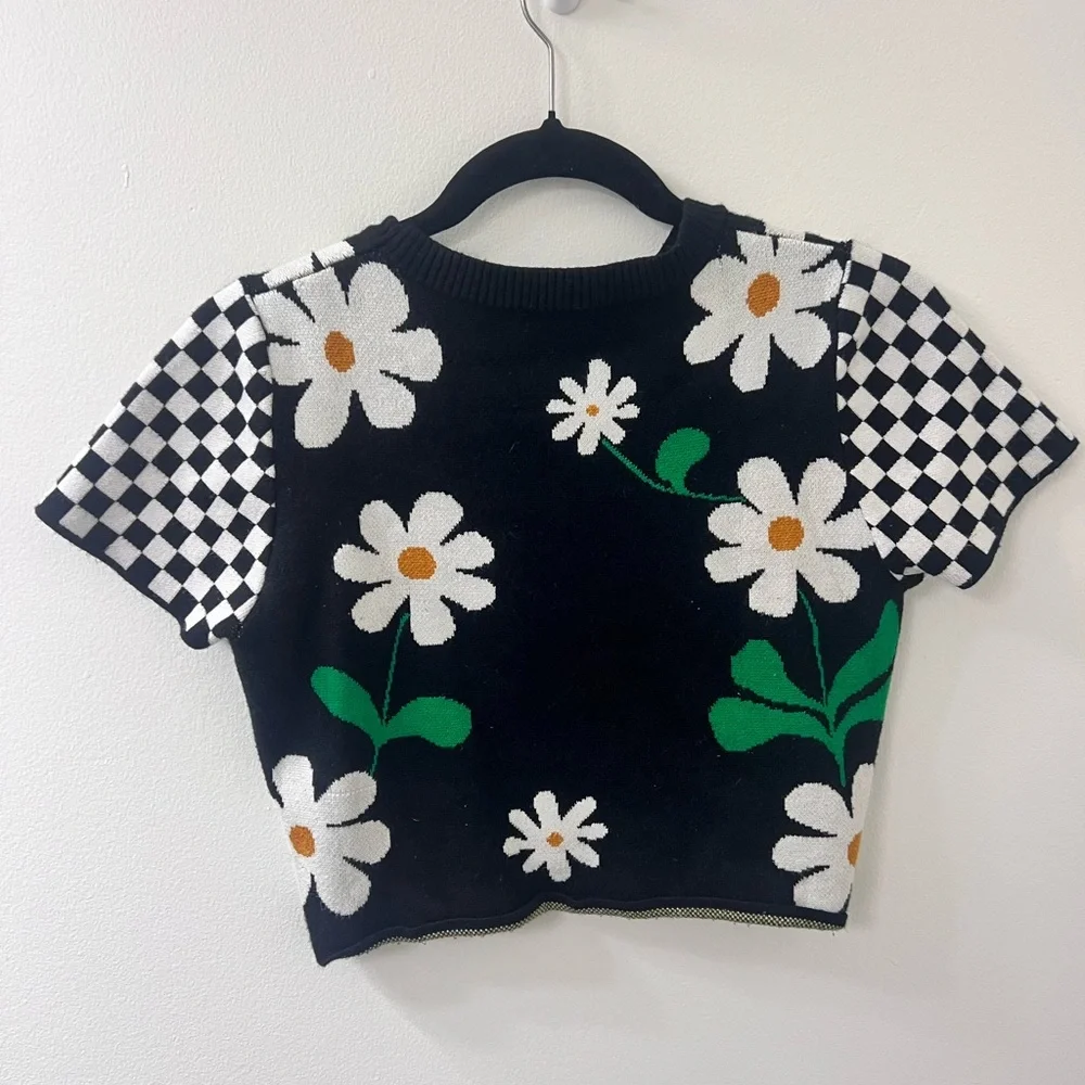 Floral Checkered T-Shirt - Picture 2 of 2